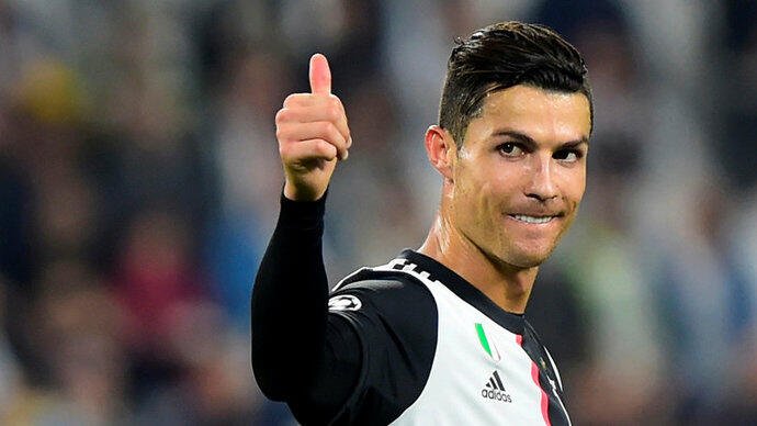Ronaldo tarixin ən yaxşı bombardiri seçildi