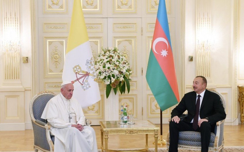 Azərbaycan Prezidenti Roma Papasını təbrik edib