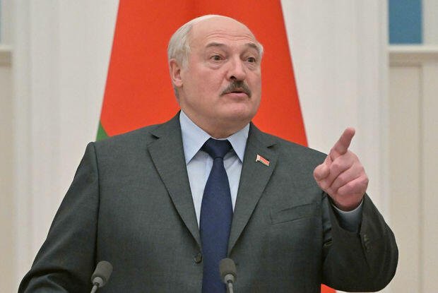Lukaşenko Zelenskini HƏDƏLƏDİ