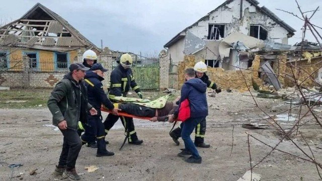 Ukraynada hərbi baza vuruldu - 80 əsgər öldü
