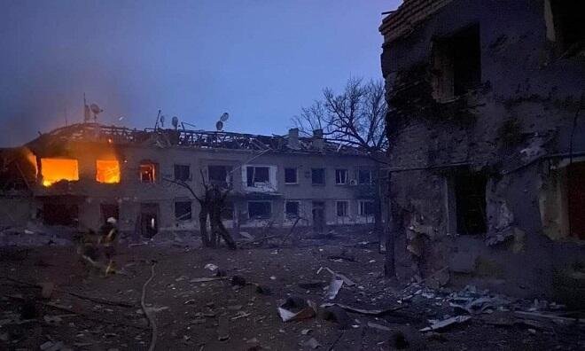 Luqanskda rusların silah anbarı məhv edildi