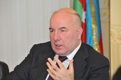 Elman Rüstəmov Mərkəzi Bankın sədri vəzifəsindən çıxarılır