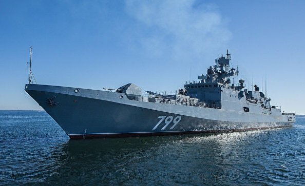 “Moskva”dan sonra “Admiral Makarov” da VURULDU