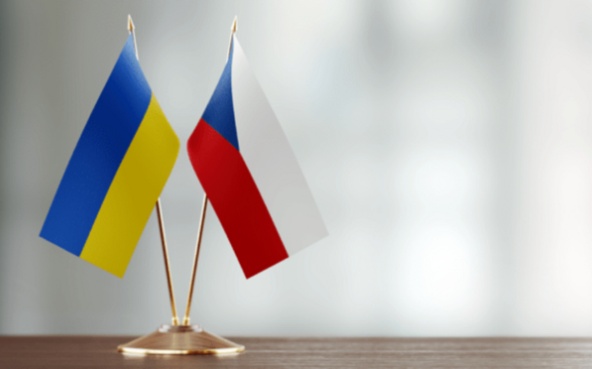 Çexiya Ukraynaya 140 milyon avro dəyərində hərbi yardım edib