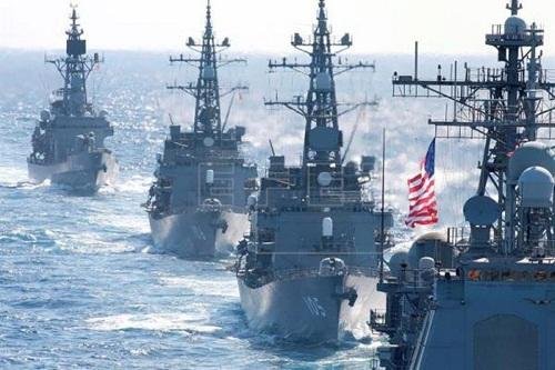 Çin ABŞ hərbi gəmilərini hədəf aldı