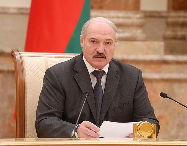 Lukaşenko bu şəxsləri vətəndaşlıqdan məhrum edir