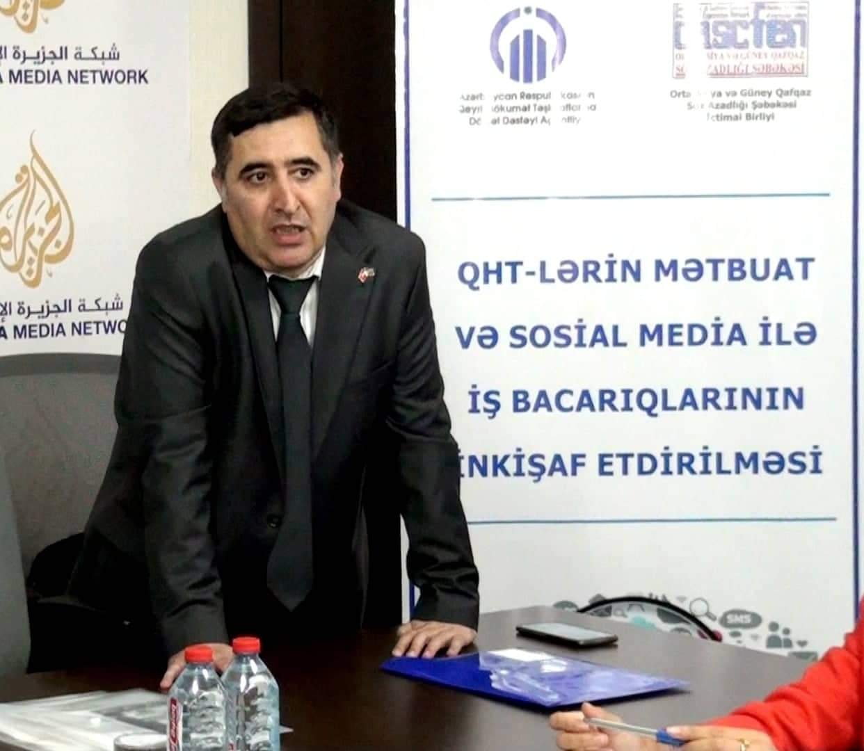“QHT-lərin mətbuat və sosial media ilə iş bacarıqlarının inkişaf etdirilməsi” layihə ilə bağlı tədbir keçirilib