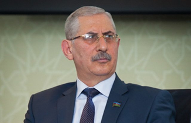 "Azərbaycan"da Prezidentə aid yazılar “copy-paste” çıxdı