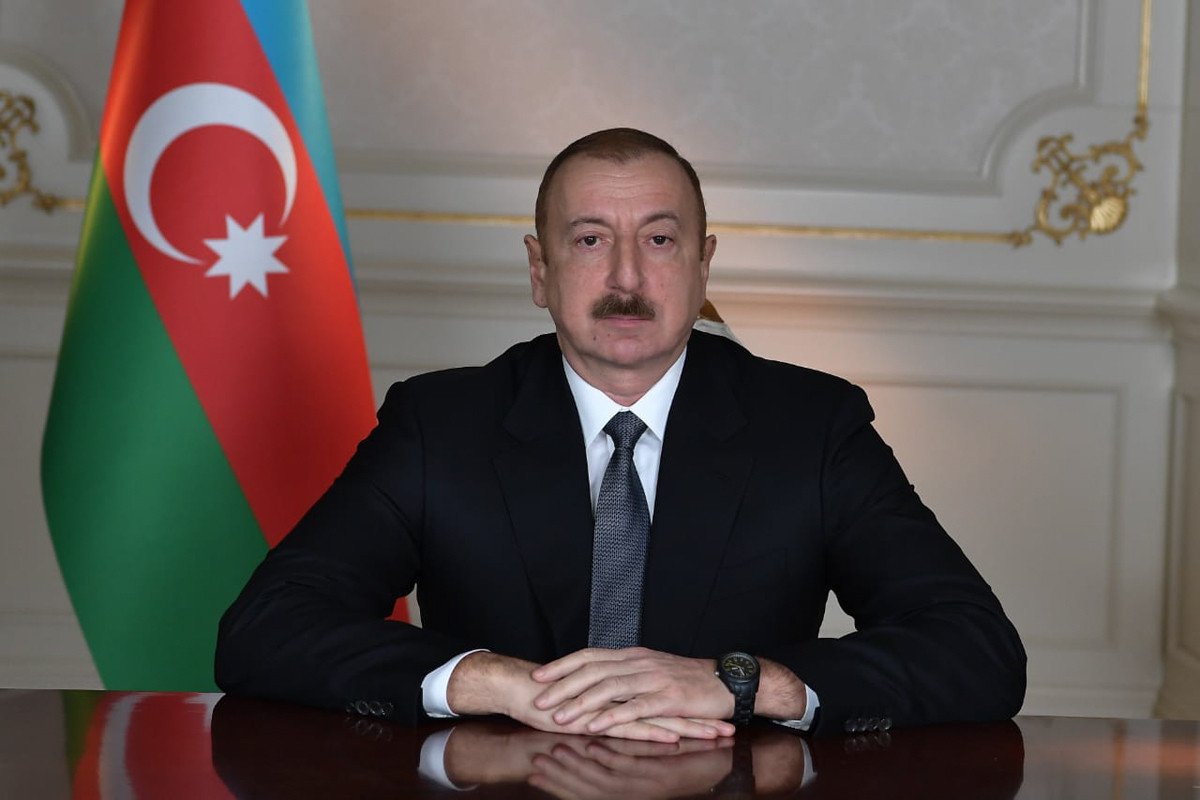 Prezident Azərbaycan yazıçılarının qurultay iştirakçılarına məktub göndərib - MƏTN