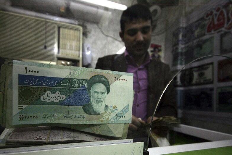 İrandan milyardlar gedir: birja çökür