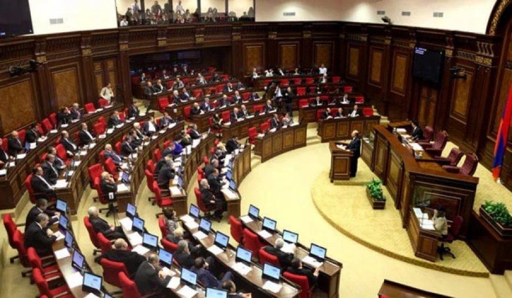 Ermənistan parlamenti Azərbaycan əleyhinə layihəyə “YOX” dedi