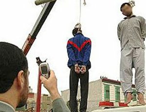İranda üç qardaş eyni vaxtda edam edildi