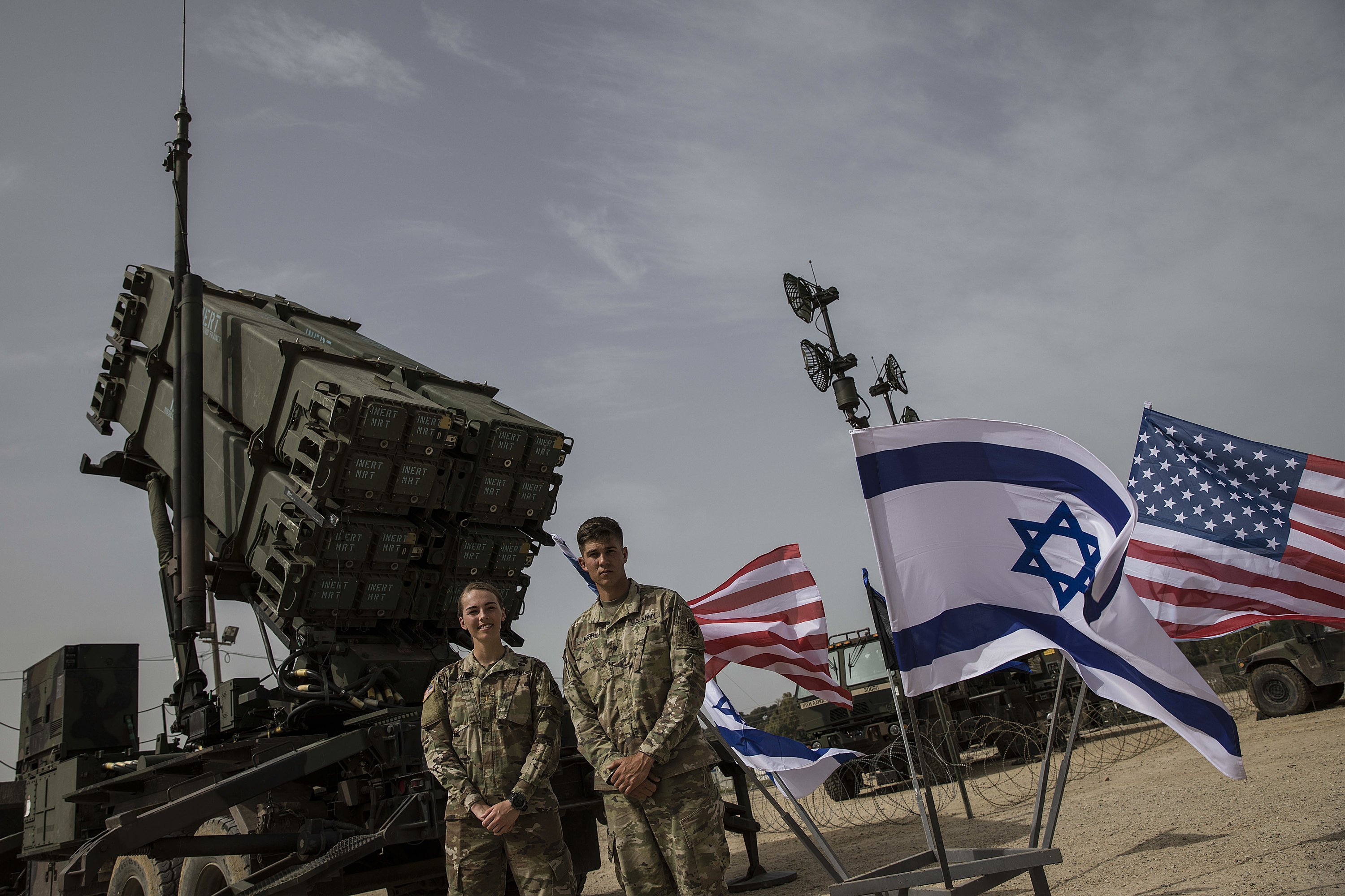 İsrail və ABŞ müdafiə nazirləri İranı müzakirə etdi