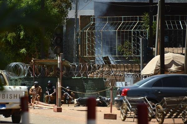 Burkina-Fasoda Fransaya qarşı nümayiş keçirildi