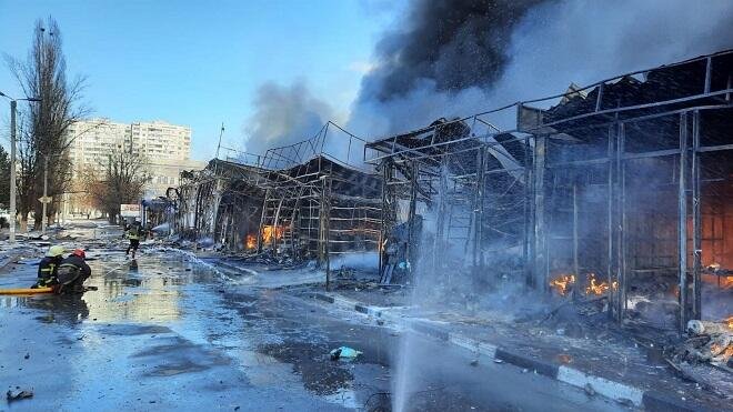 Rusiya Xarkova zərbə endirdi: 49 nəfər öldü