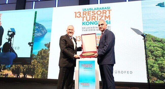 Antalyada 13-cü Beynəlxalq Kurort Turizm Konqresi başladı