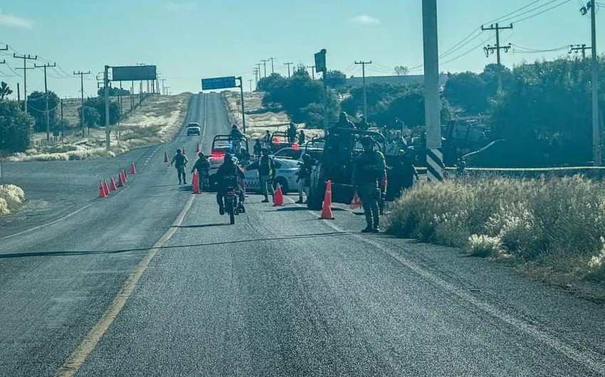 Polis şosedə beş nəfərin başsız cəsədlərini aşkar edib