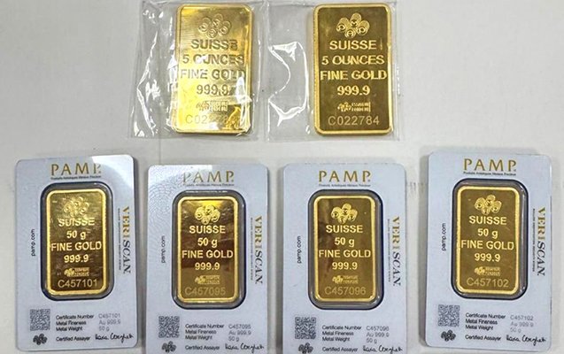 Dubaydan Bakıya 10 qızıl külçə gətirdi - Foto