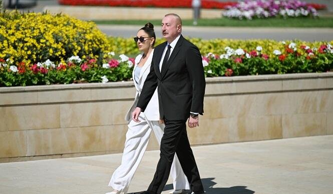 Prezident və xanımı Nərimanovda yeni parkın açılışında... - Foto