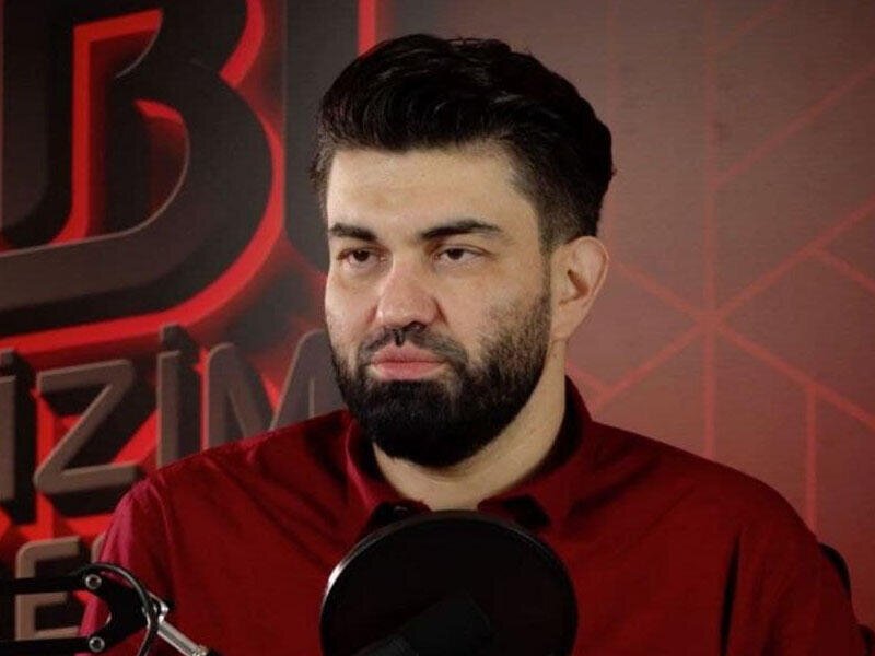 "Xalq artistləri kafe səviyyəsindədir, ölkədə əsl ulduz Rozadır"