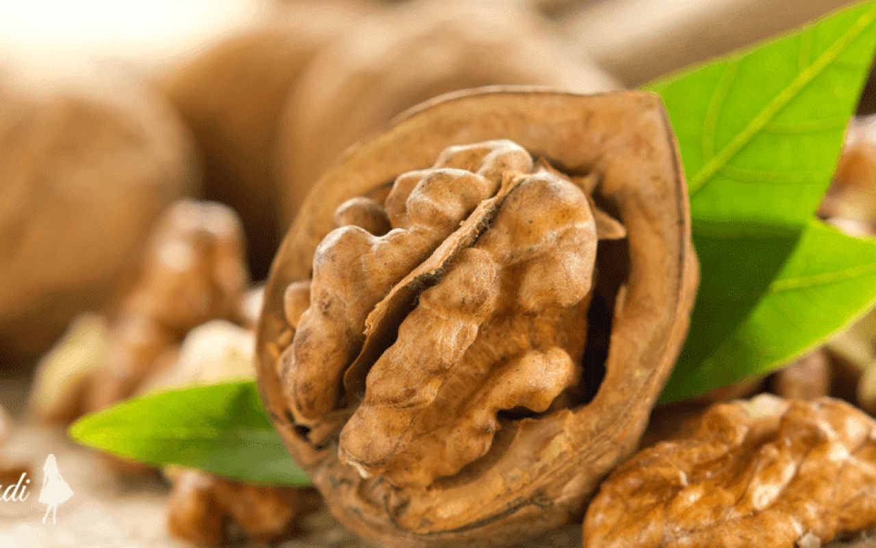 Qozun çəkisini artırmaq üçün məhsulun üzərinə satıcılar su tökür? - VİDEO