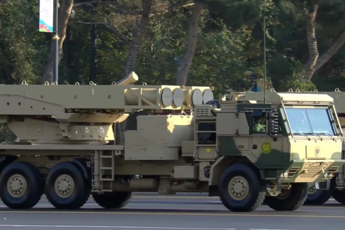 Düşməni qorxuya salan yeni raketimiz - FOTO