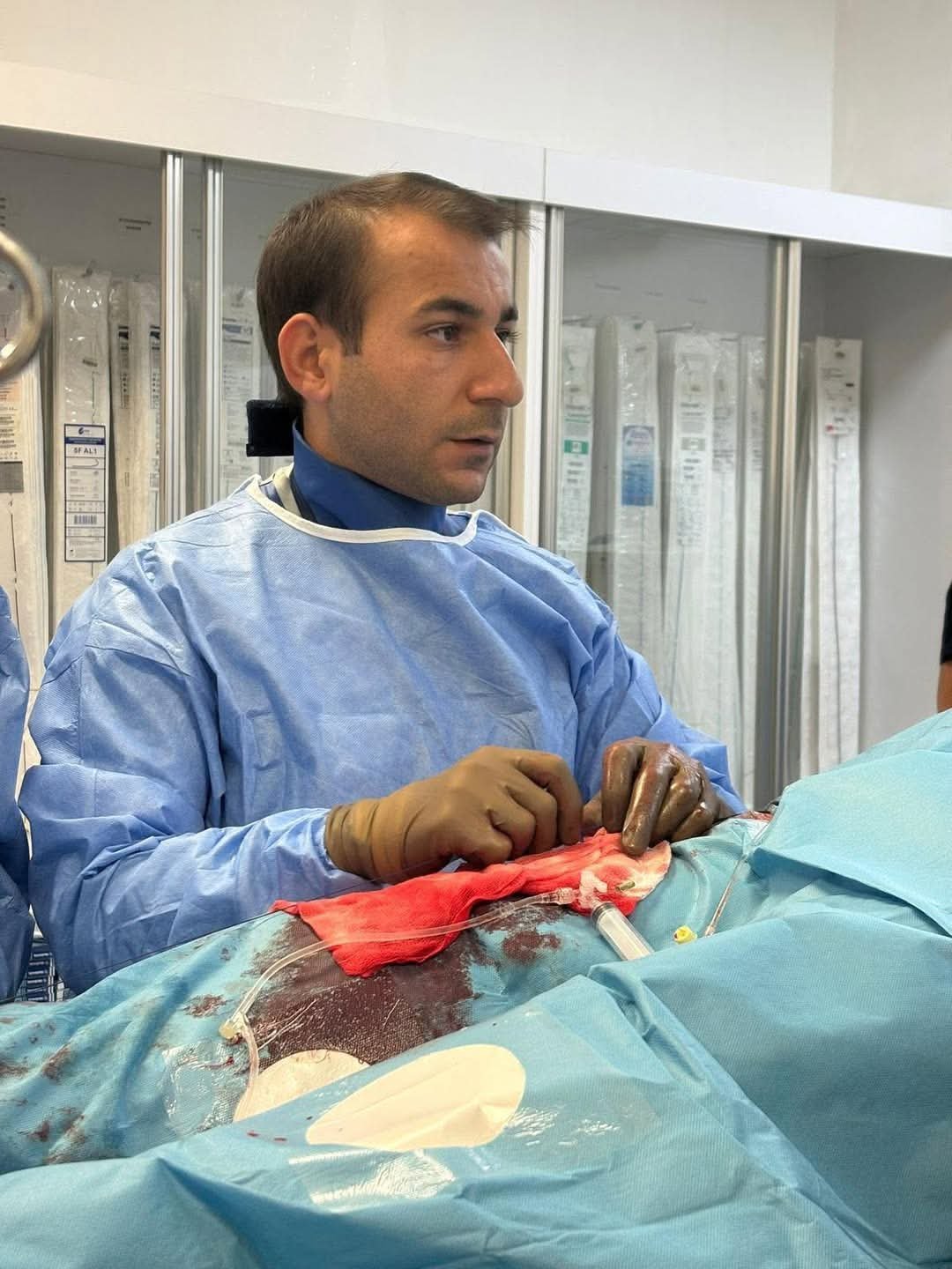 Zaman beyində işləyir…