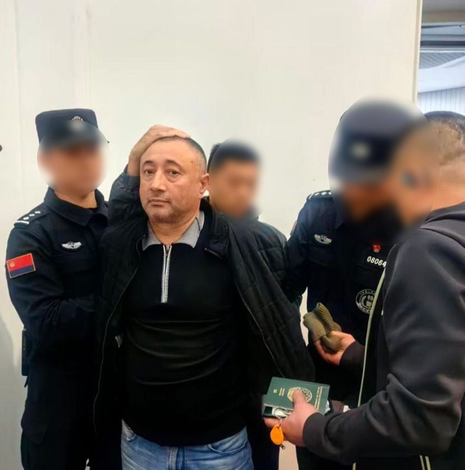 Bakıda arvadını bıçaqlayan şəxs Çində saxlanıldı