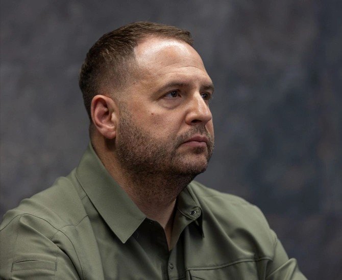 Yermak cəbhəyə gedəcəyini açıqlayıb