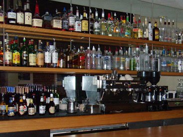 Yeni araşdırma: Spirtli içki faydalı imiş...