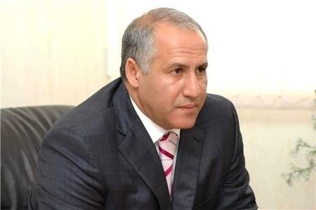 Sabiq nazir dövlətə olan 2,2 milyon borcunu ödəyib