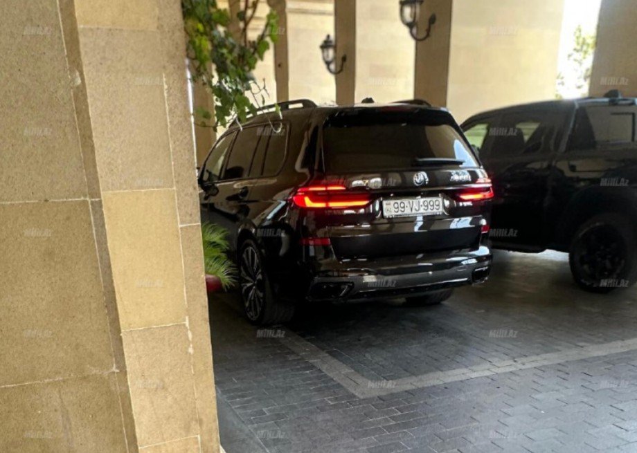 Vüqar Qurbanovun 300 minlik avtomobili: Nömrəsi...